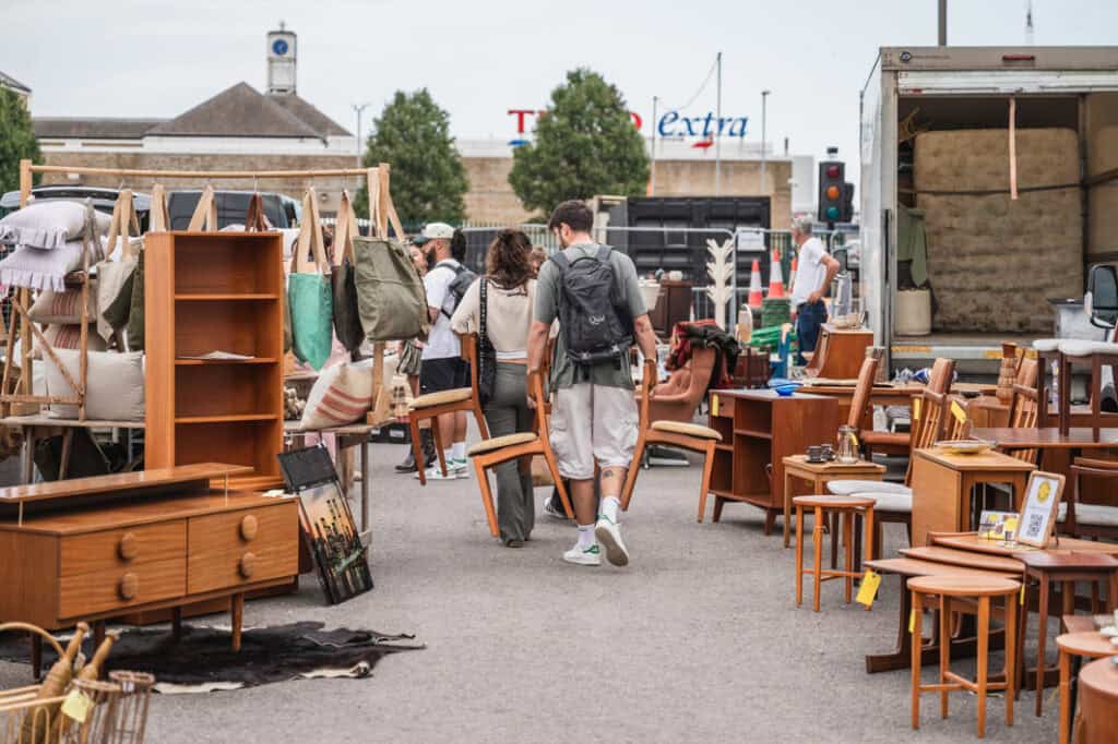 DRUMSHEDS SPRING FLEA